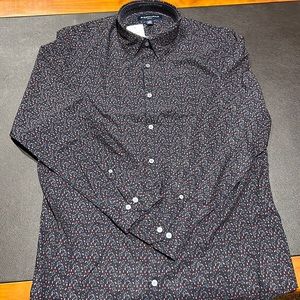 CLEARANCE! PRICE REDUCED! Mizzen+Main Leeward long sleeve